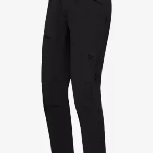 Norrøna falketind flex1 short Pants M’s Caviar Black